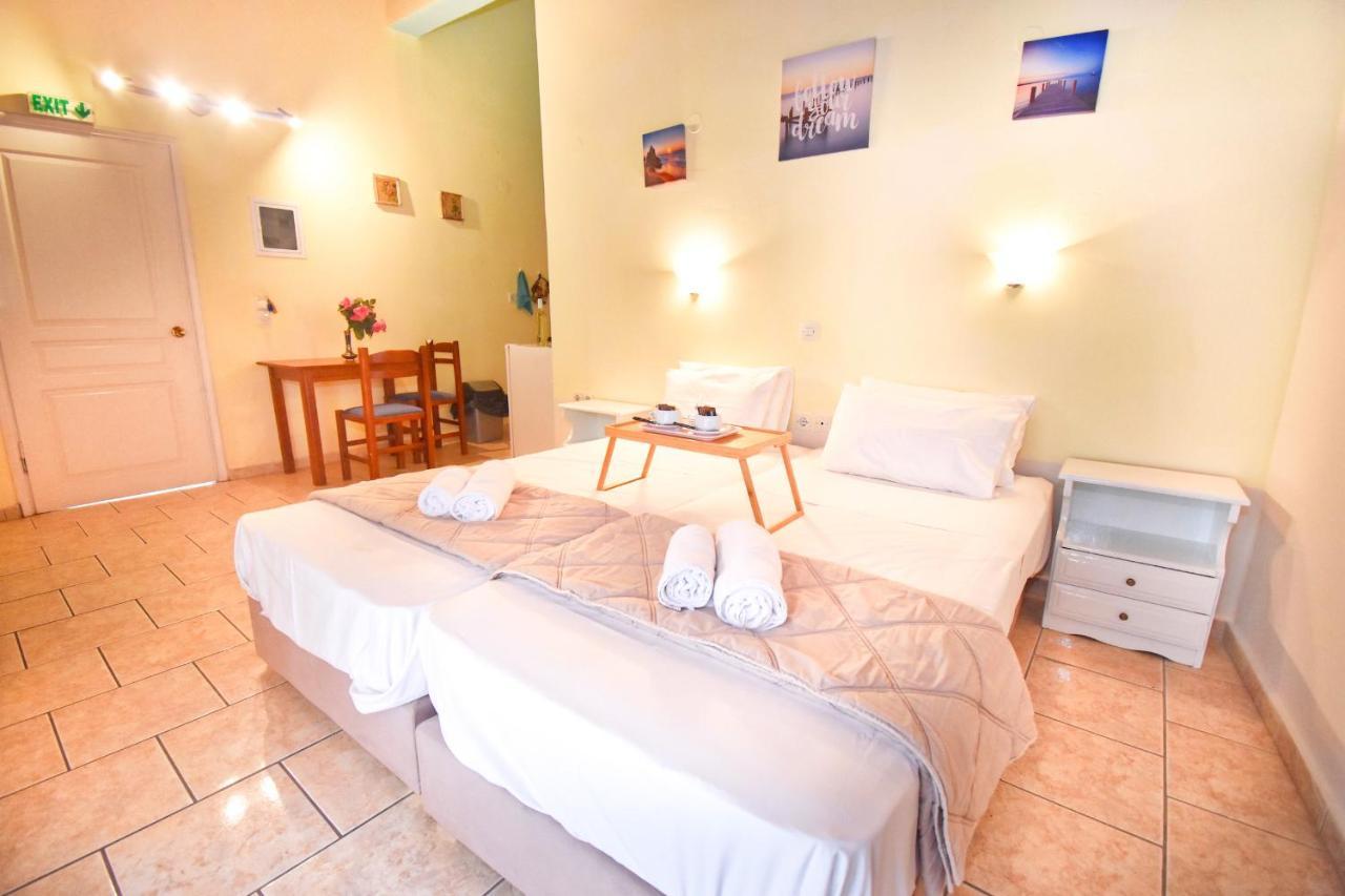 Mike'S Apartments Agios Gordios  Exterior foto